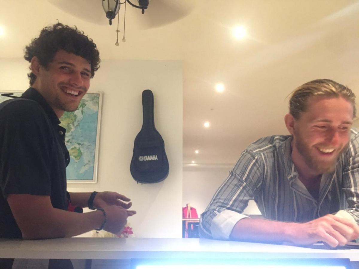 The Dreamers Homestay Hue Exteriör bild